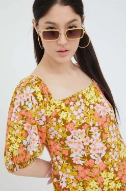 Γυναικεία Φορέματα Φόρεμα Billabong κίτρινο, -Billabong Εκπτώσεις unnamed file 453